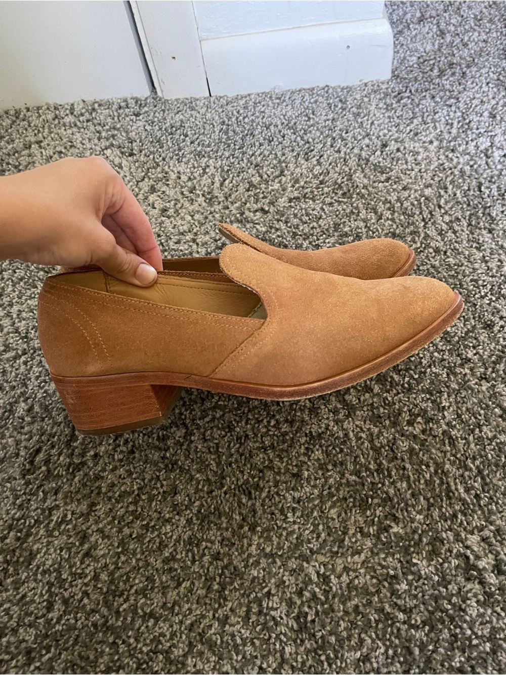 Soludos Cognac Suede leather Slip-On healed Loafers size 9 classic - Picture 3 of 9